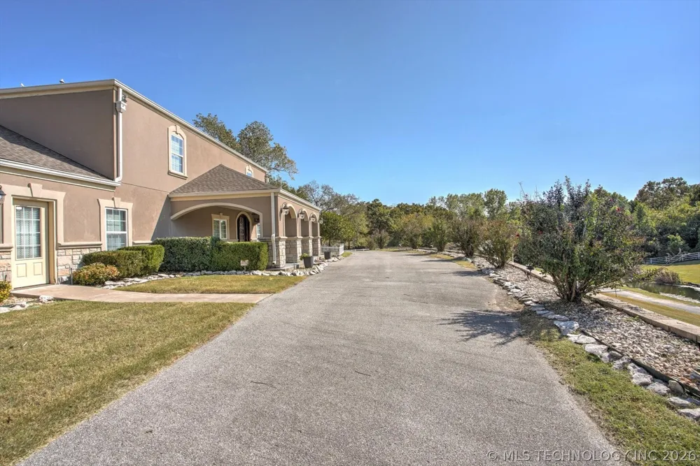 1241 Circle Drive Sapulpa, OK 74066
