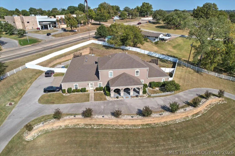 1241 Circle Drive Sapulpa, OK 74066