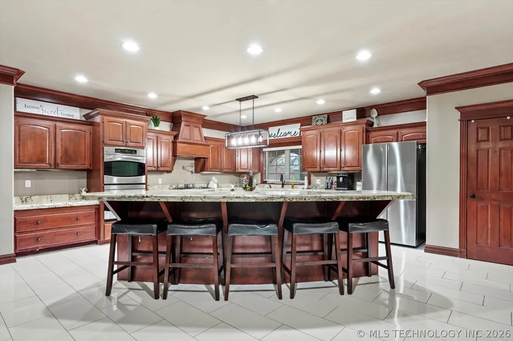 1241 Circle Drive Sapulpa, OK 74066