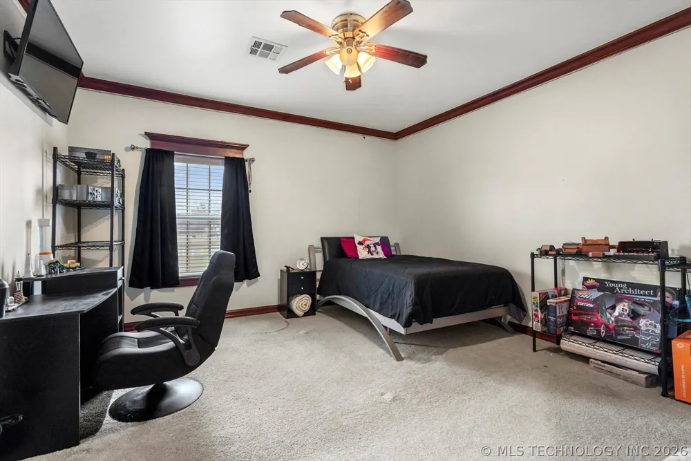 1241 Circle Drive Sapulpa, OK 74066