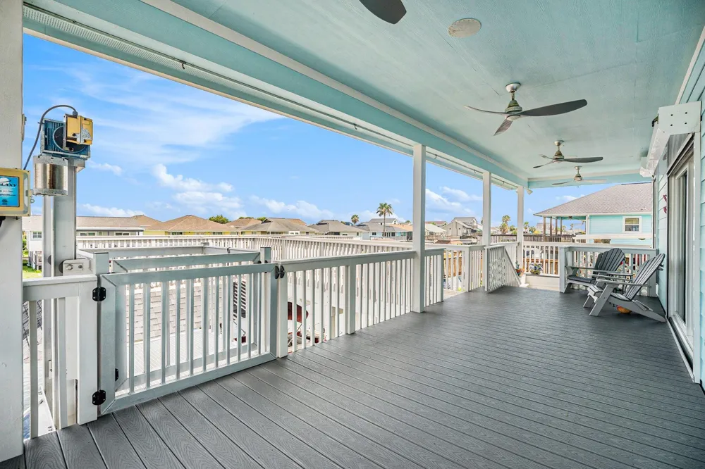 1171 Sailfish Street Bayou Vista, TX 77563