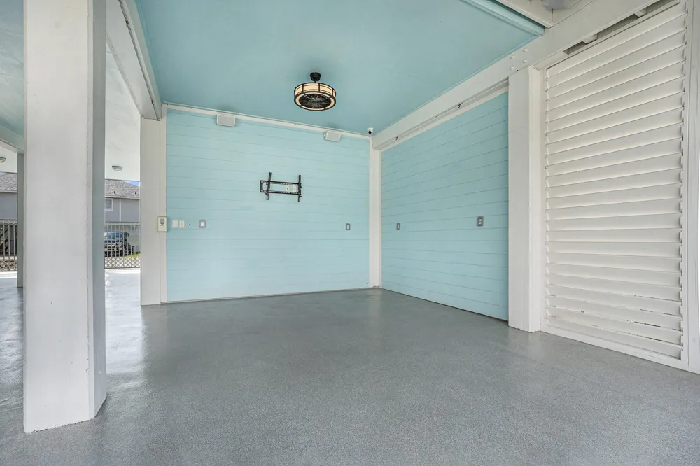 1171 Sailfish Street Bayou Vista, TX 77563
