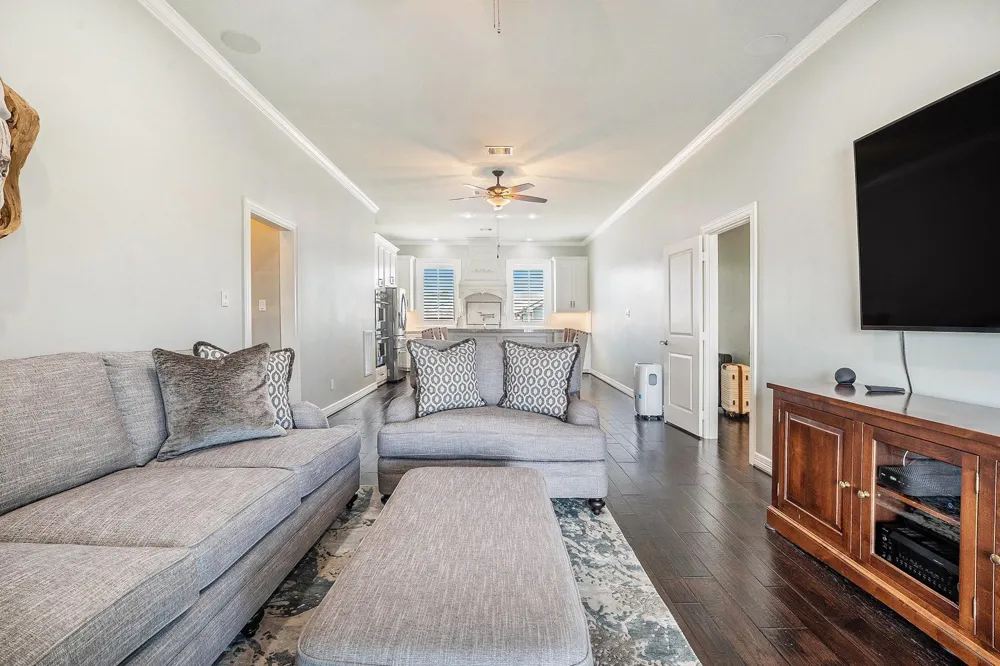 1171 Sailfish Street Bayou Vista, TX 77563