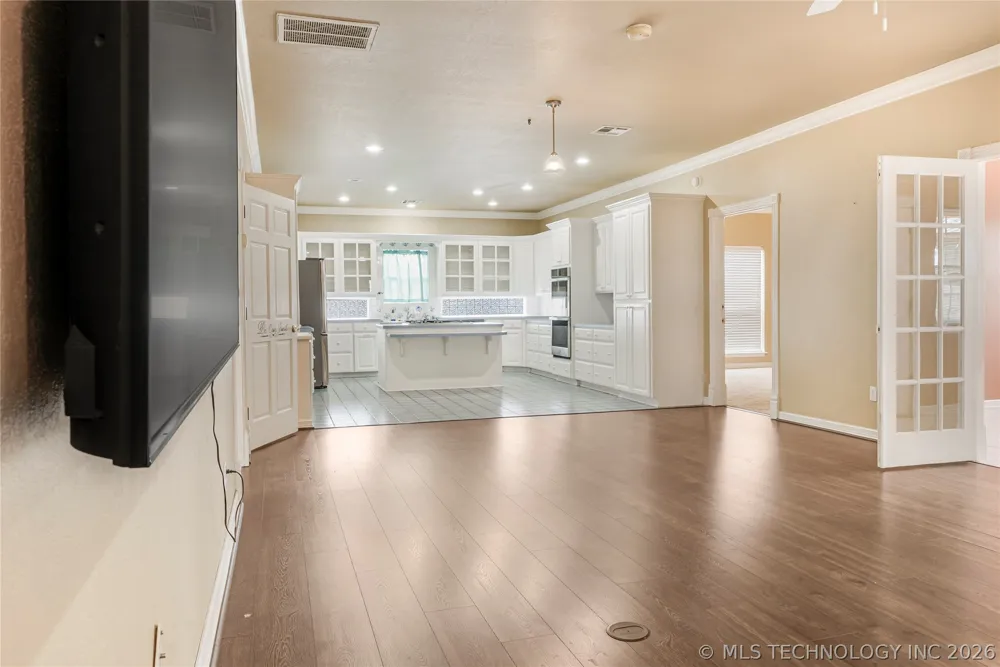 607 Nelson McAlester, OK 74501