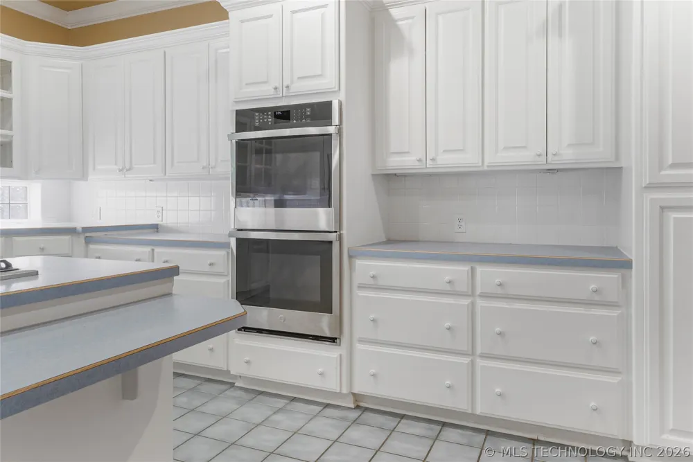 607 Nelson McAlester, OK 74501