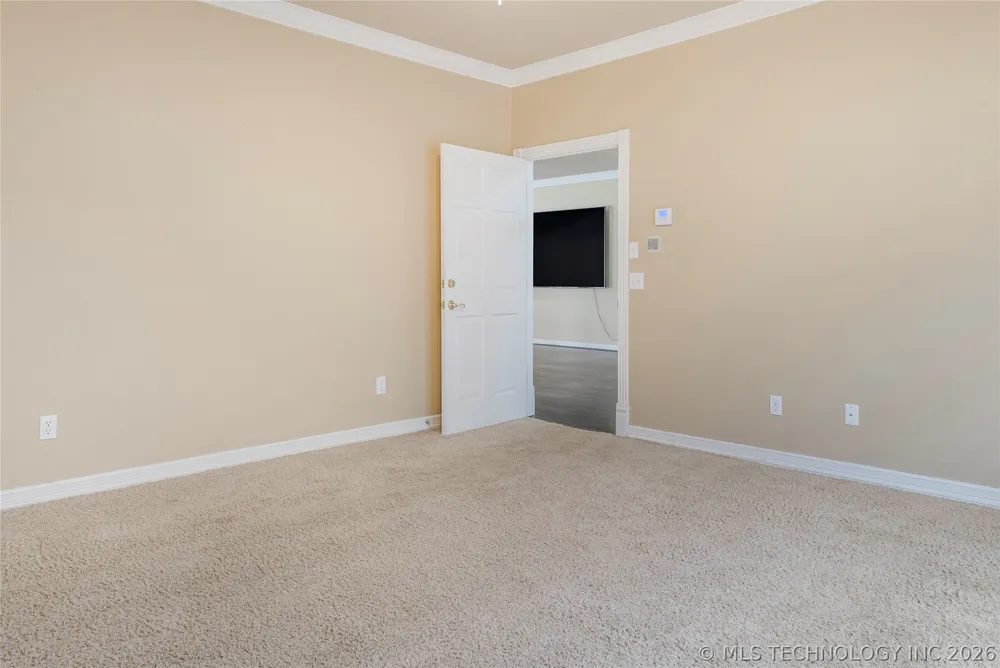 607 Nelson McAlester, OK 74501