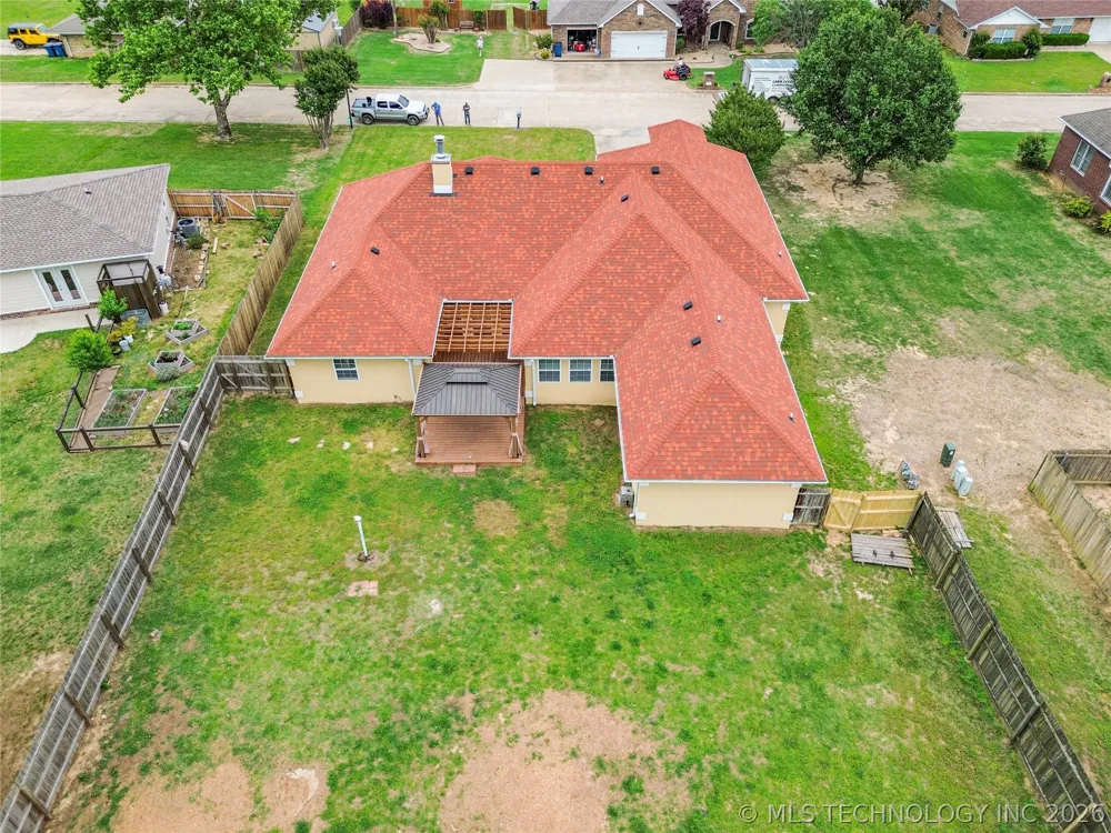 607 Nelson McAlester, OK 74501