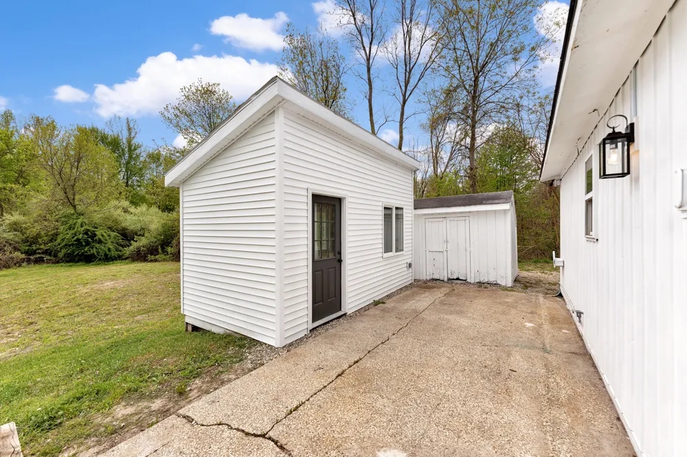 5684 142nd Avenue Fillmore Township, MI 49423
