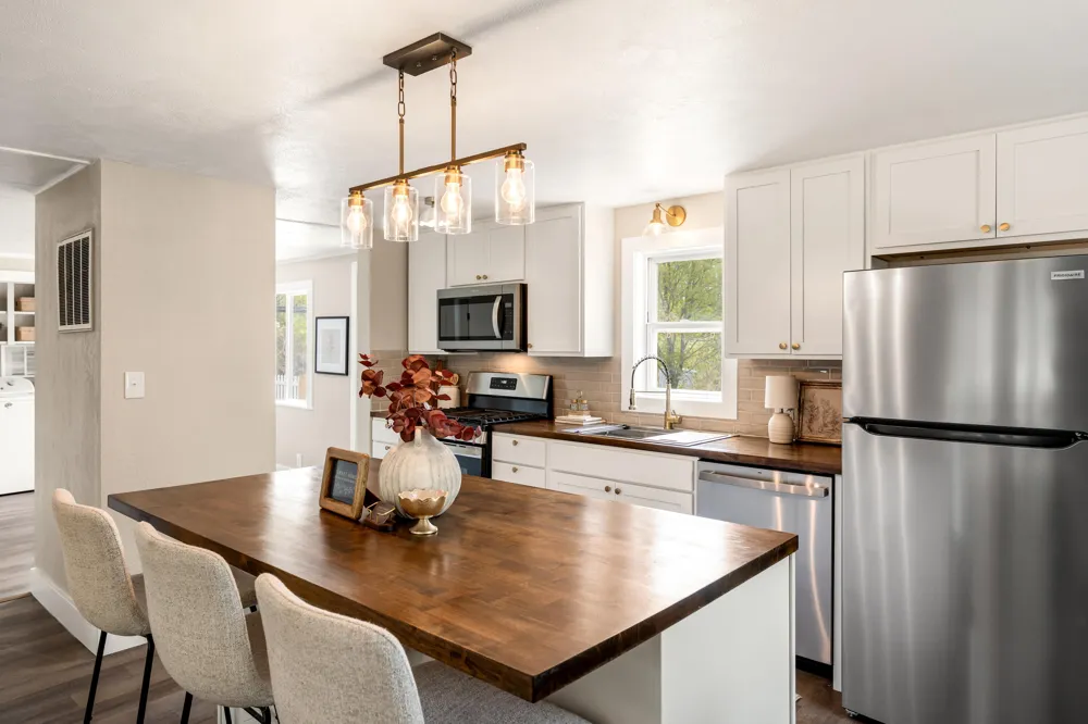 5684 142nd Avenue Fillmore Township, MI 49423