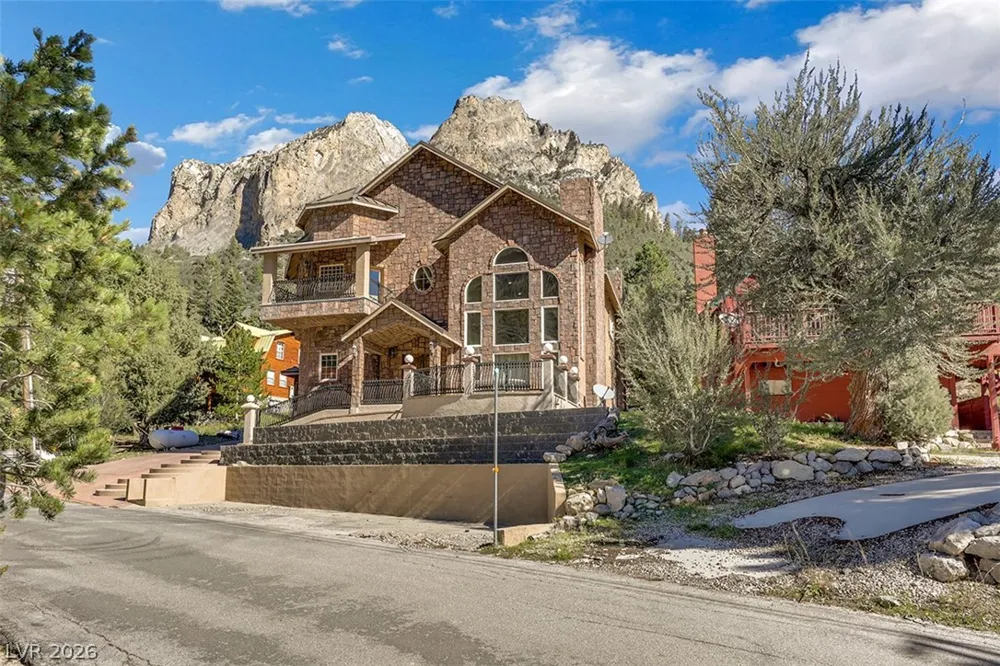 264 Crestview Drive Mount Charleston, NV 89124