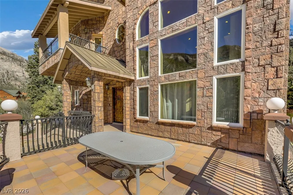 264 Crestview Drive Mount Charleston, NV 89124