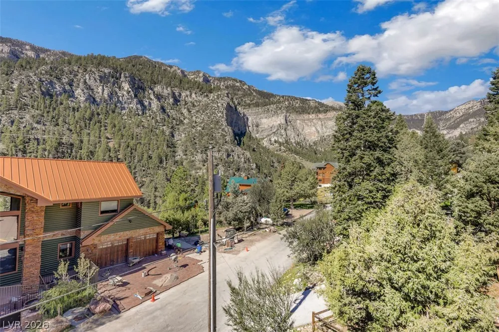 264 Crestview Drive Mount Charleston, NV 89124