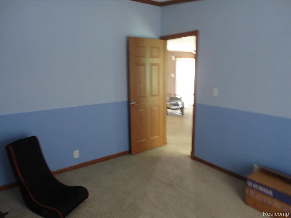 339 Blossom Circle Bedford Township, MI 48133