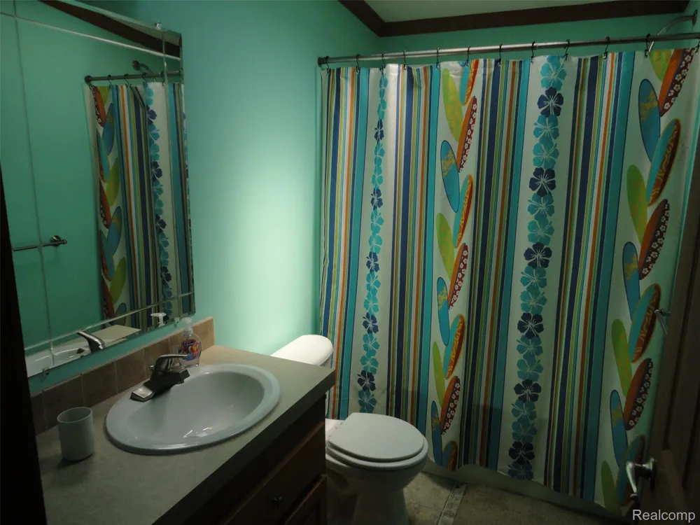 339 Blossom Circle Bedford Township, MI 48133