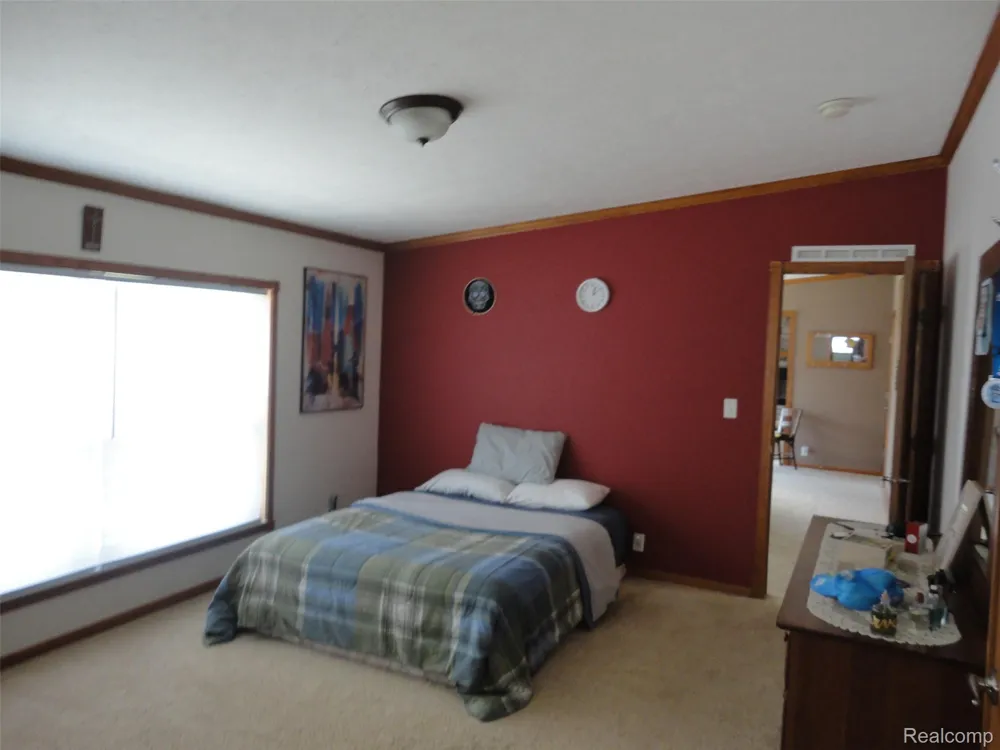 339 Blossom Circle Bedford Township, MI 48133