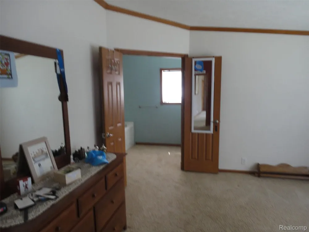 339 Blossom Circle Bedford Township, MI 48133