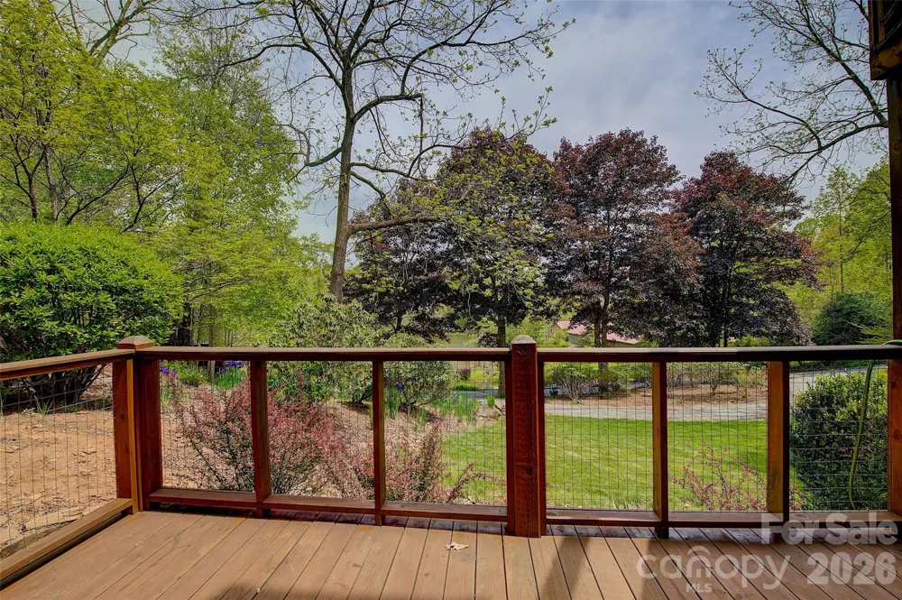 262 Azalea Hills Lane Spruce Pine, NC 28777