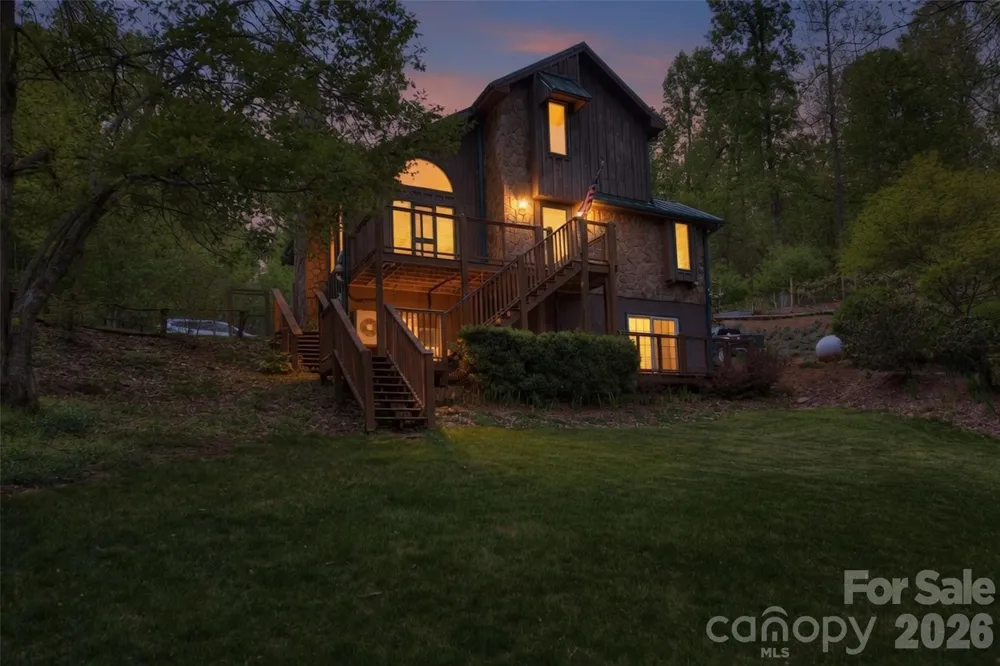 262 Azalea Hills Lane Spruce Pine, NC 28777