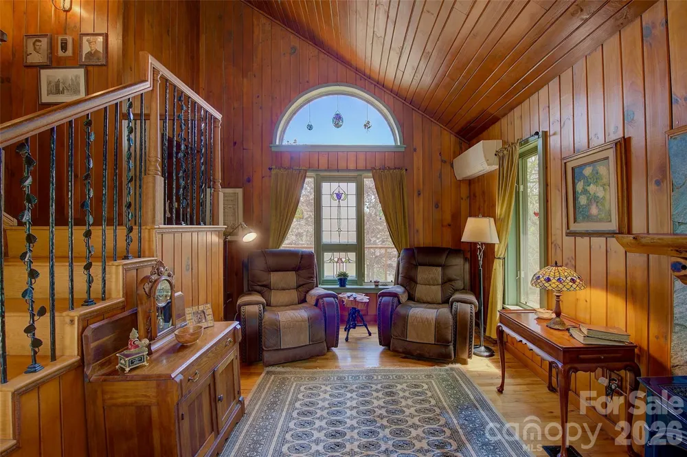 262 Azalea Hills Lane Spruce Pine, NC 28777