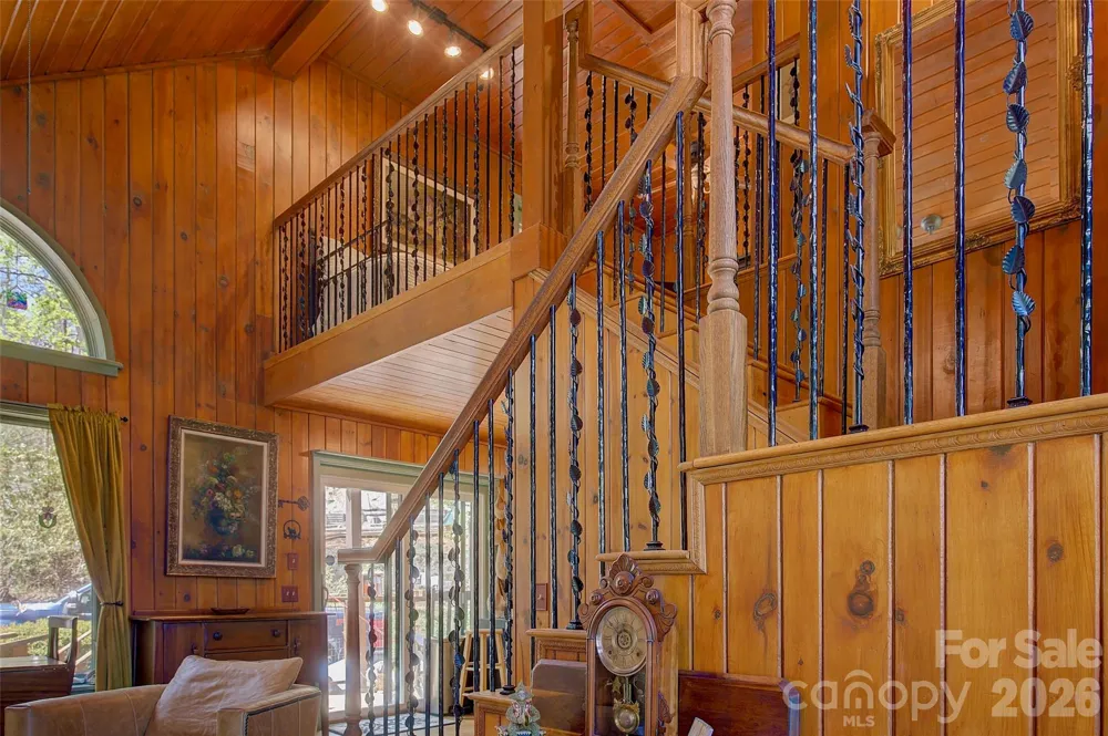 262 Azalea Hills Lane Spruce Pine, NC 28777