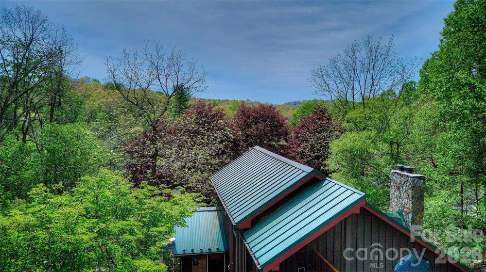 262 Azalea Hills Lane Spruce Pine, NC 28777
