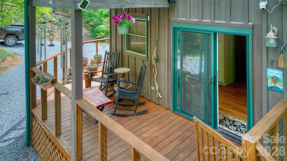 262 Azalea Hills Lane Spruce Pine, NC 28777