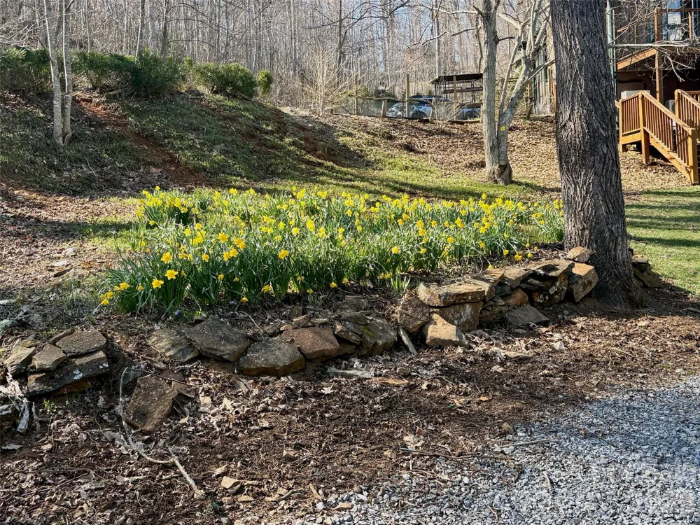 262 Azalea Hills Lane Spruce Pine, NC 28777
