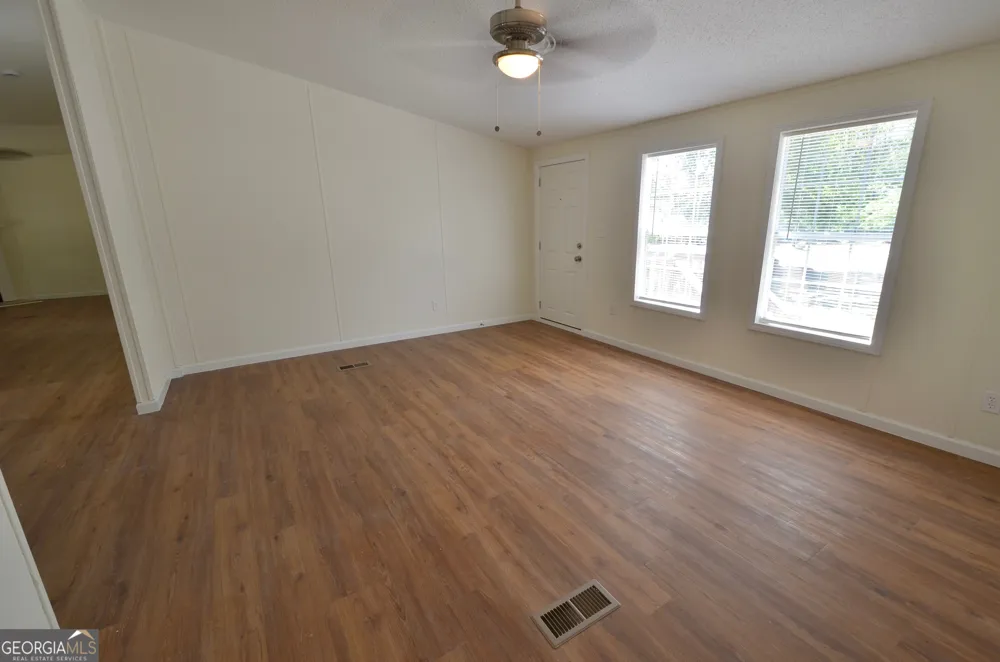 810 Stoney Ridge DR East Dublin, GA 31027