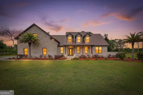 211 Sanford DR