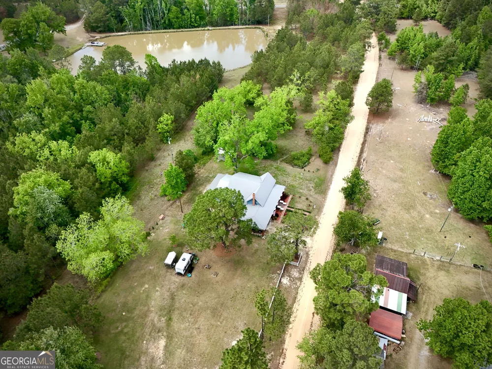 629 Bobby Fortner RD Kite, GA 31049