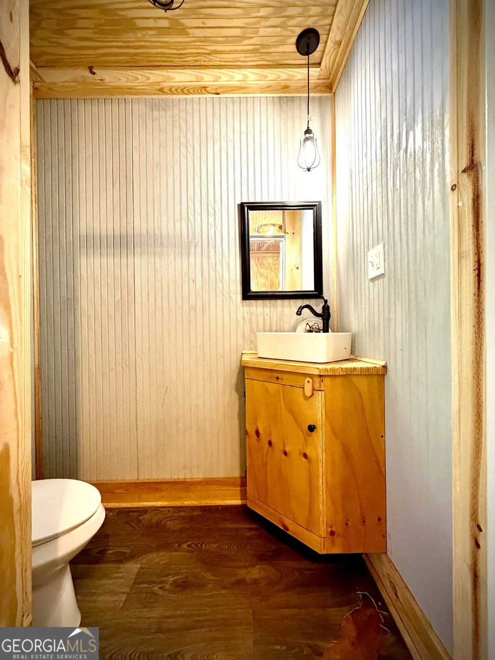 629 Bobby Fortner RD Kite, GA 31049