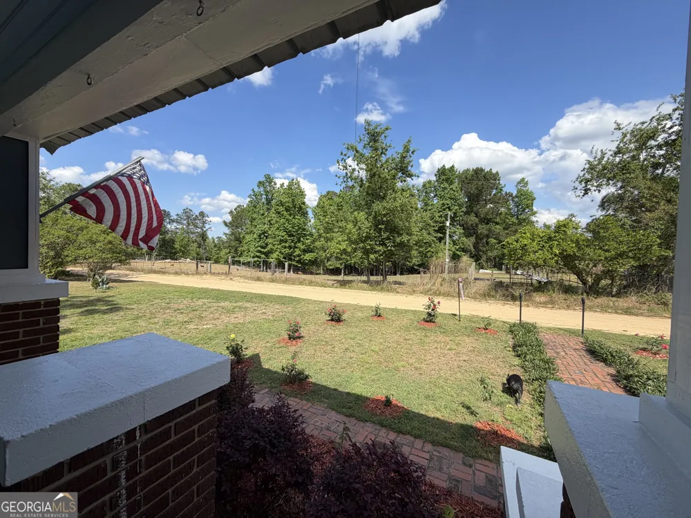 629 Bobby Fortner RD Kite, GA 31049