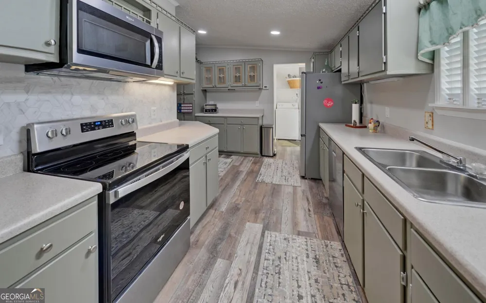 123 Ridgemore CIR Toccoa, GA 30577
