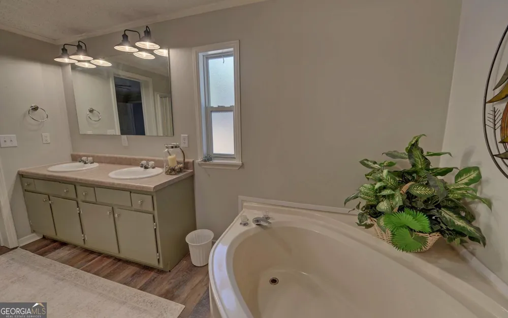 123 Ridgemore CIR Toccoa, GA 30577