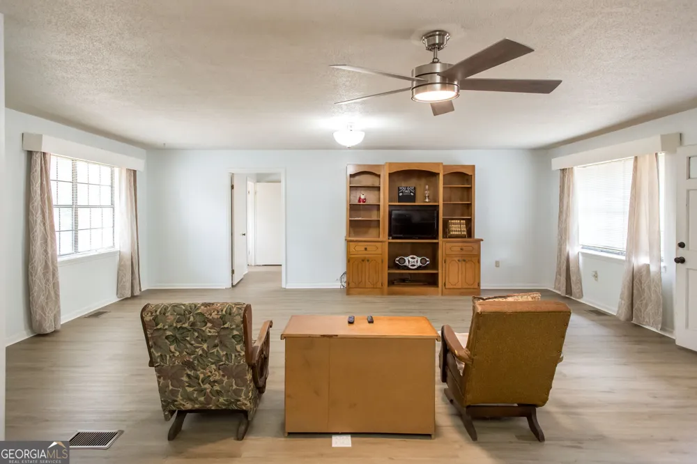 3113 Ware ST Blackshear, GA 31516