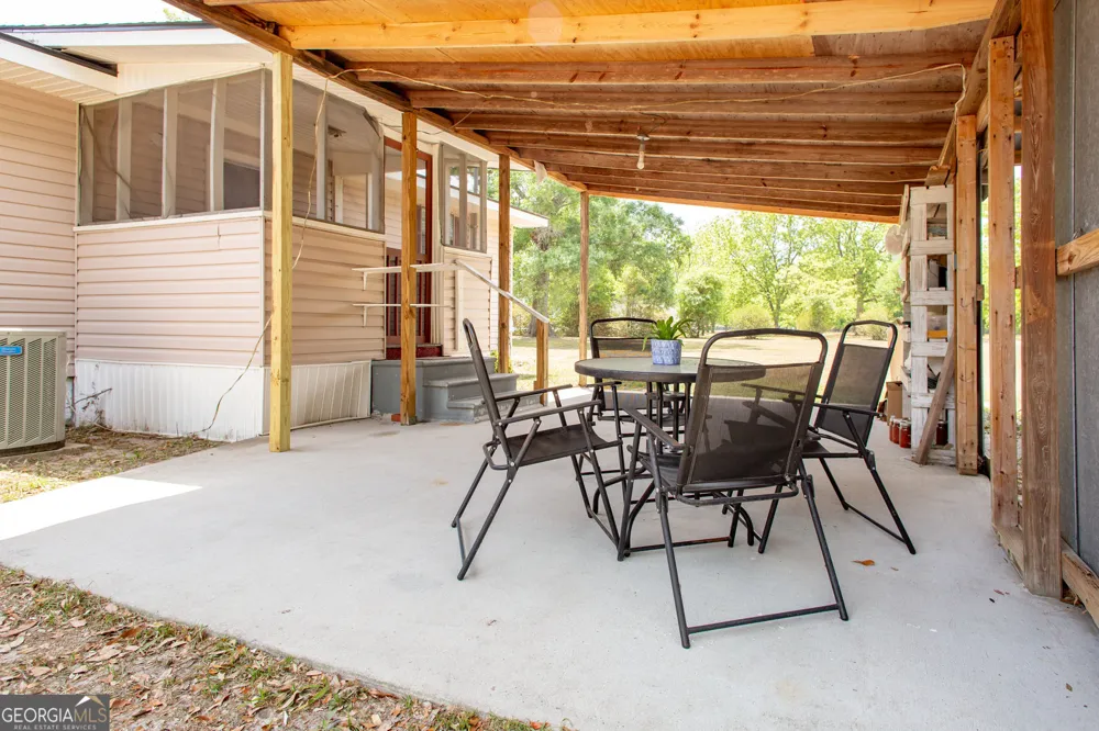 3113 Ware ST Blackshear, GA 31516