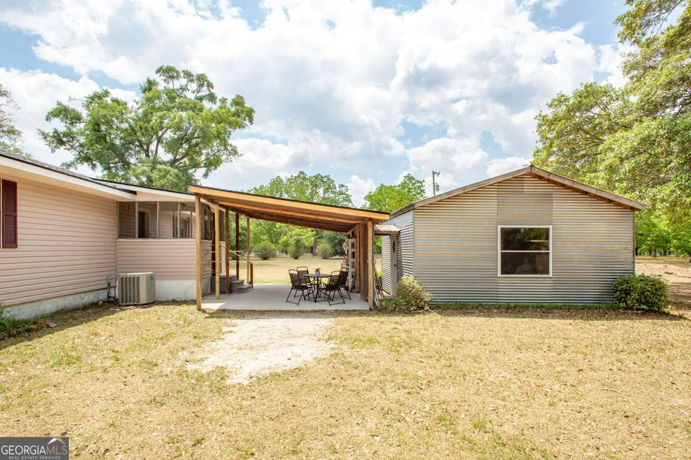 3113 Ware ST Blackshear, GA 31516