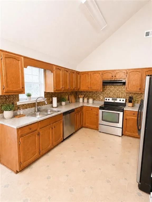 514 Shaggy Hickory Trail Palmetto, GA 30268