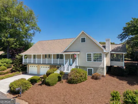 305 Point Place DR