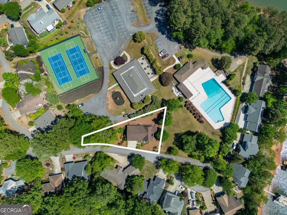 305 Point Place DR Westminster, SC 29693