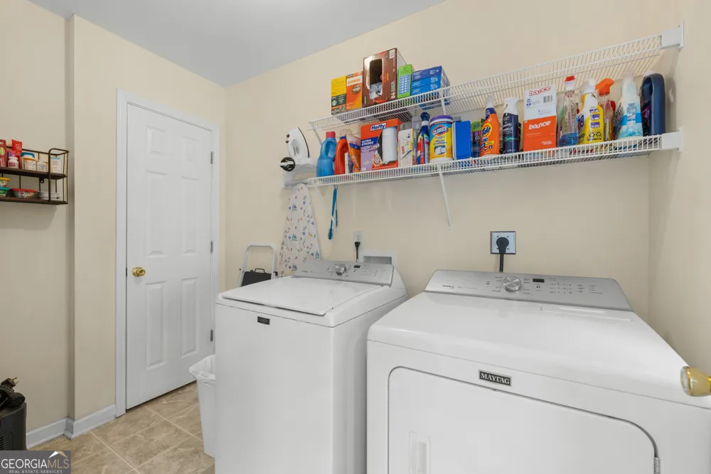 305 Point Place DR Westminster, SC 29693