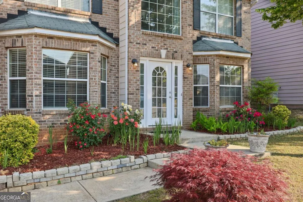 1943 Tulip Petal RD Auburn, GA 30011