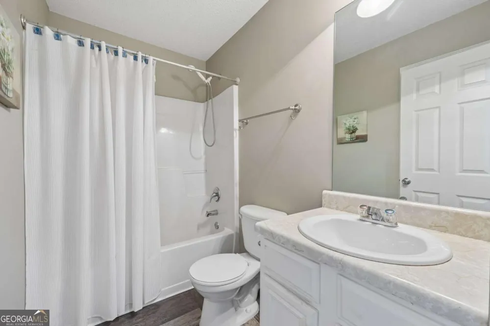 1943 Tulip Petal RD Auburn, GA 30011