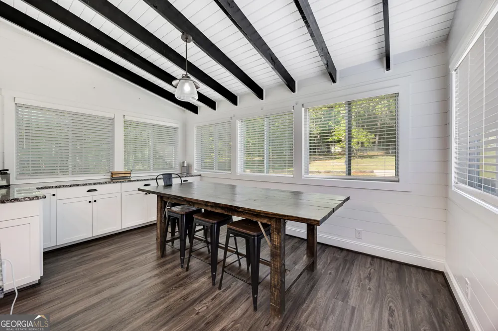 51 Cedar CIR West Point, GA 31833