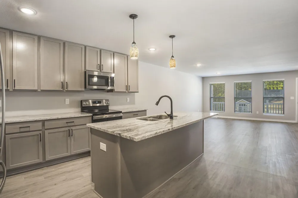 17539 Beechwood Lane Spring Lake, MI 49456