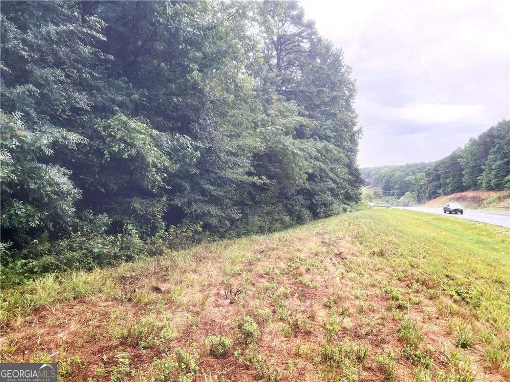 13 J R RD NE Cartersville, GA 30121