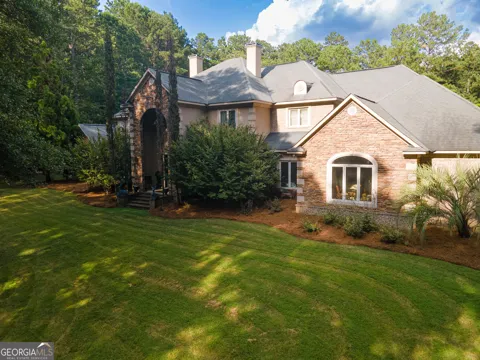 595 Grey Rock DR