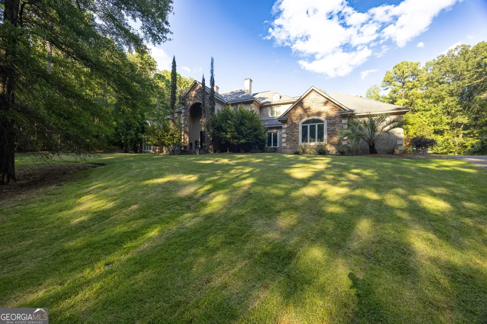 595 Grey Rock DR Midland, GA 31820