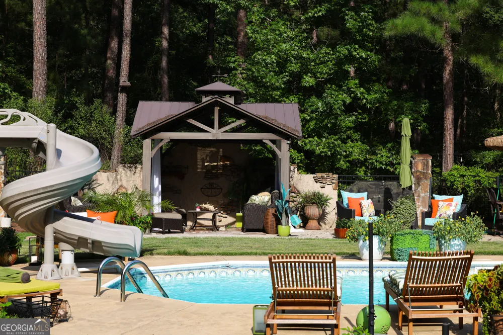 595 Grey Rock DR Midland, GA 31820