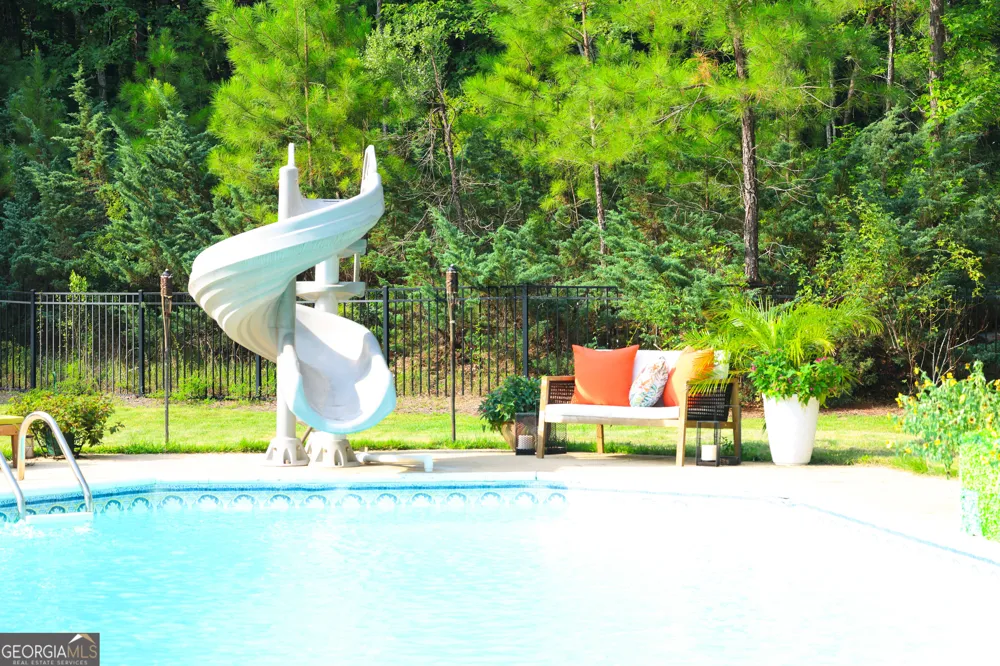 595 Grey Rock DR Midland, GA 31820